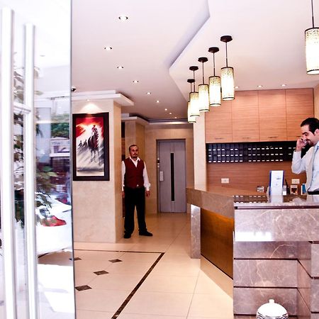 Marble Tower Hotel Bejrút Kültér fotó