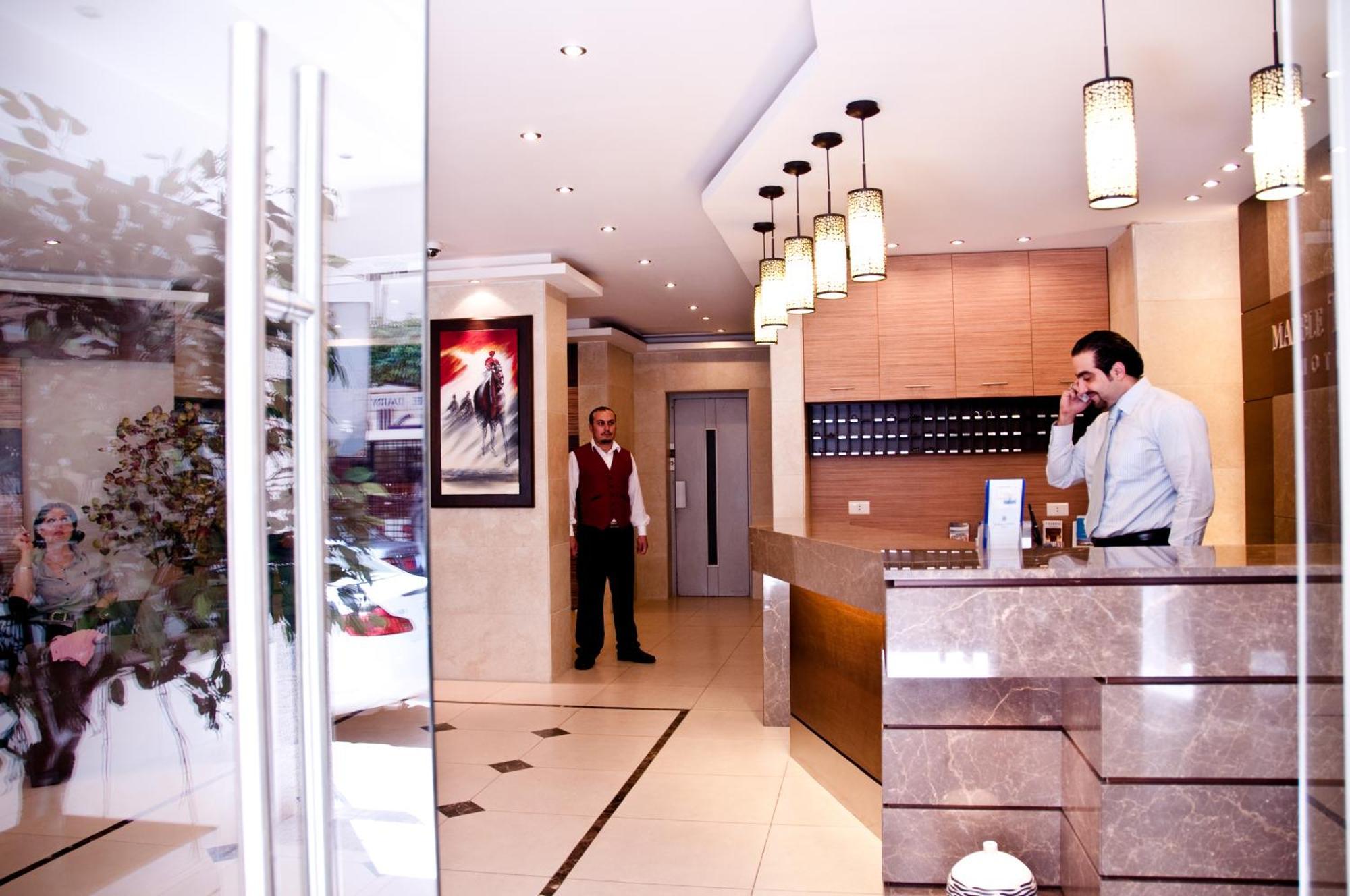 Marble Tower Hotel Bejrút Kültér fotó