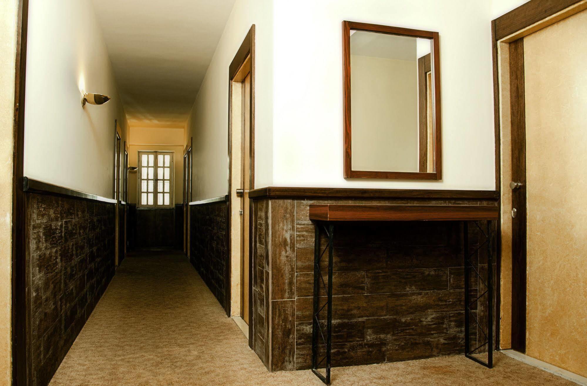 Marble Tower Hotel Bejrút Kültér fotó