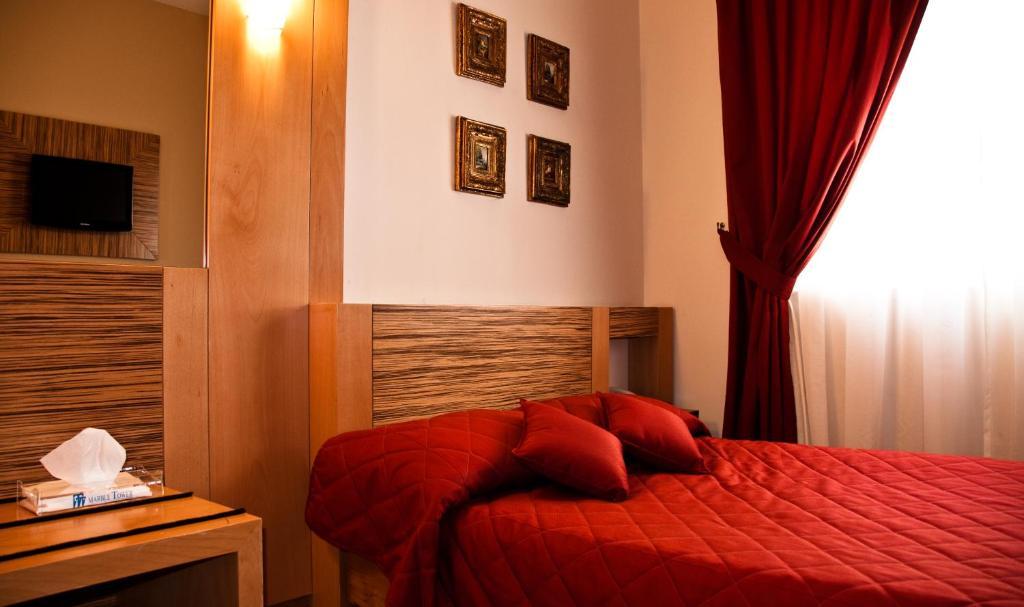 Marble Tower Hotel Bejrút Kültér fotó